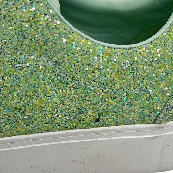 UGG Zilo Platform Women's Green Glitter Sneakers - Picture 13 of 16